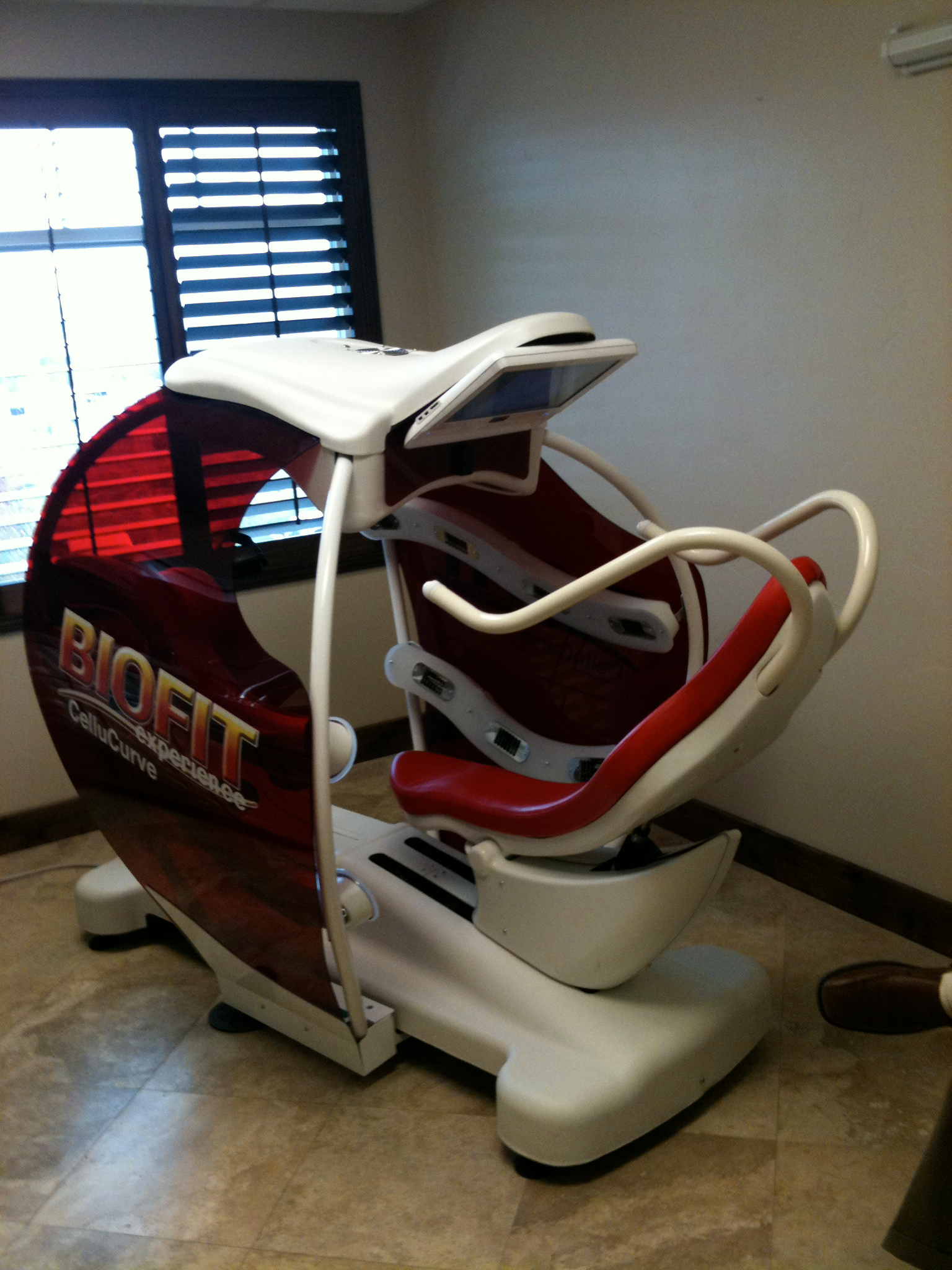 The BioFit infrared stationary bicycle somewhat resembles one that would be found at your average gym&mdash;the difference is the 3,300 W of pulsed infrared rays that surround the client, enabling deep thermal heating of areas of unwanted fat.