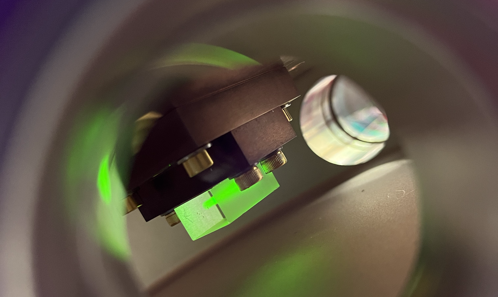 A 1% Yb-doped 2-cm-long YLF crystal used in cryogenic amplification studies.