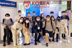 Myung-Ki Kim and the Light Engineering Laboratory team involved in this work. Myung-Ki Kim and the Light Engineering Laboratory team involved in this work.