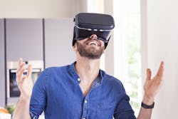 FIGURE 3. Eye tracking in VR/AR applications. FIGURE 3. Eye tracking in VR/AR applications.