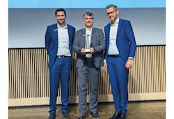 6557c8220202dd001e690c04 Lo Pressefoto Trumpfawardwinner Claseroptik Pxl 20 6557c8220202dd001e690c04 Lo Pressefoto Trumpfawardwinner Claseroptik Pxl 20