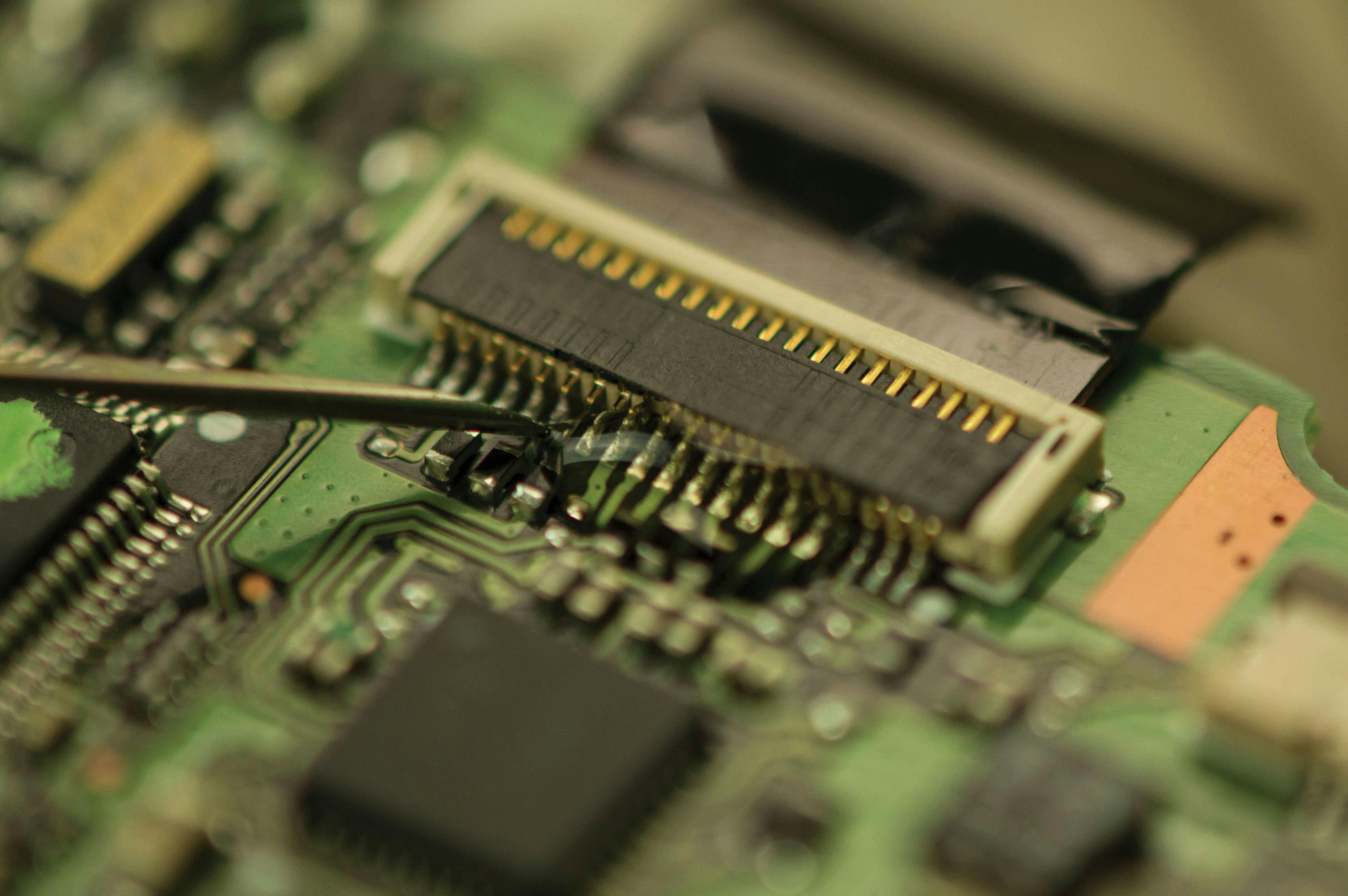 66478777ee6309eb95aa50a7 Master Bond