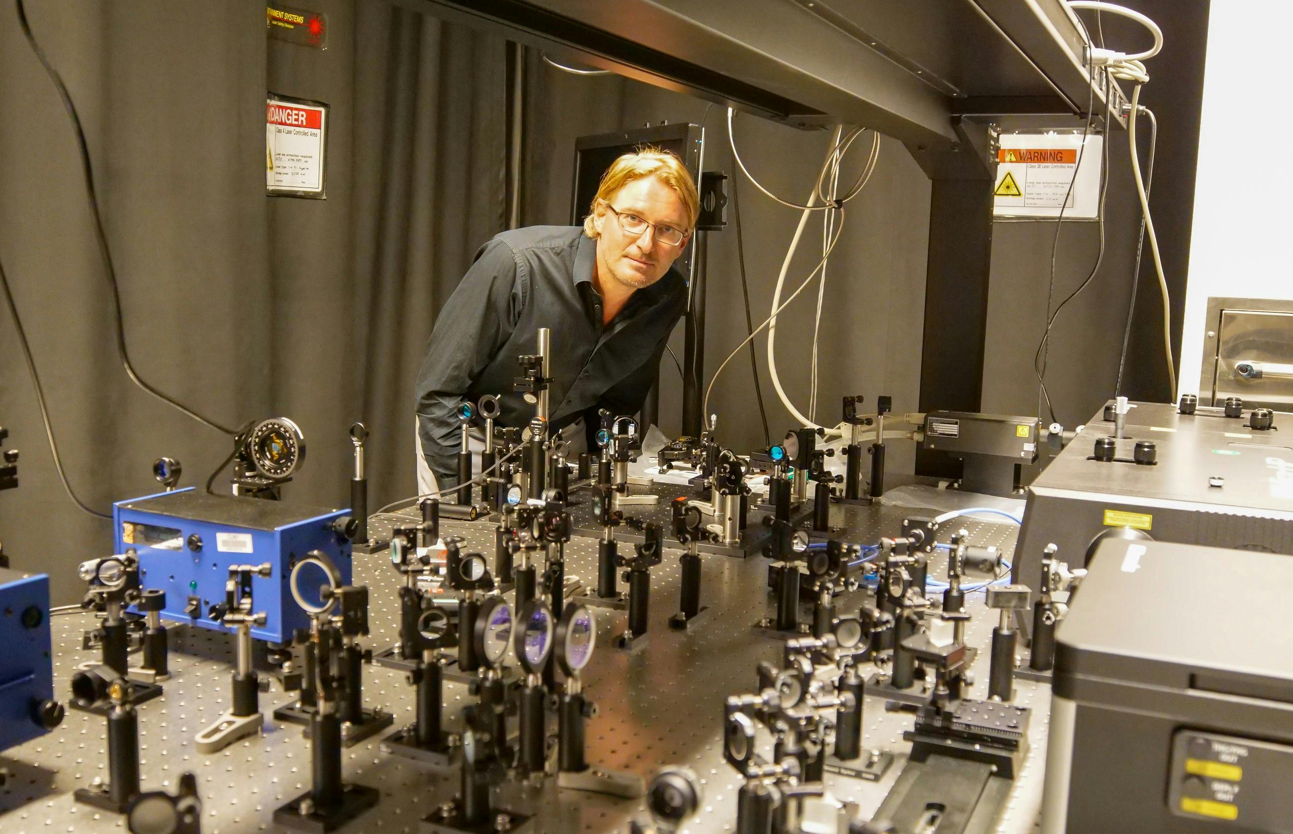 Andrea Al&ugrave; in the lab.