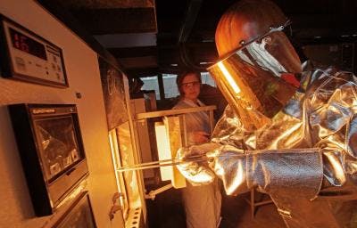 Glass ceramics produced following a precisely controlled temperature regimen end up with nanocrystals 100 nm in size or less.