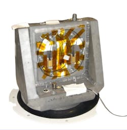 FIGURE 2. Customized test jig for vibrational testing with two butterfly laser diodes properly assembled. FIGURE 2. Customized test jig for vibrational testing with two butterfly laser diodes properly assembled.