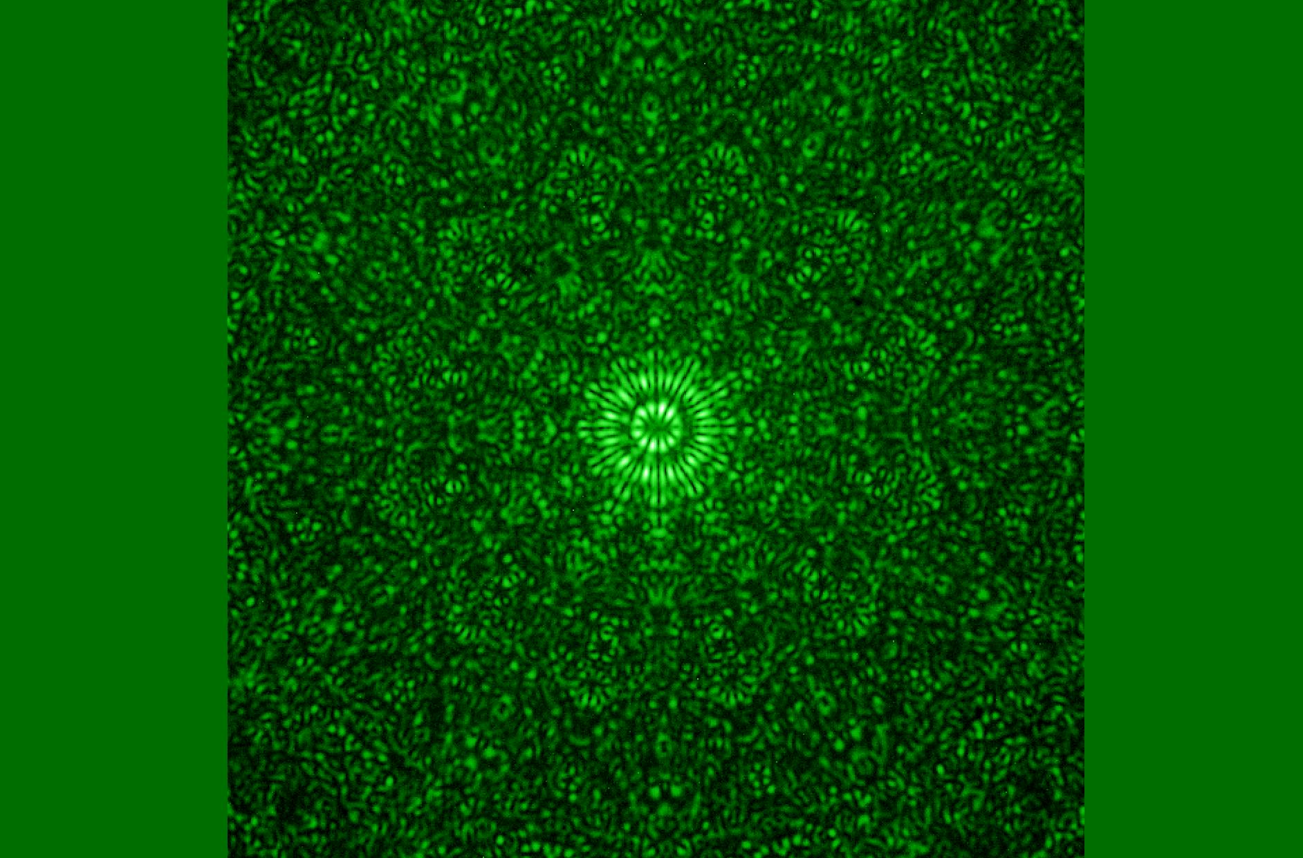 Vortex laser pattern from 12-fold rotationally symmetric quasicrystal structure.