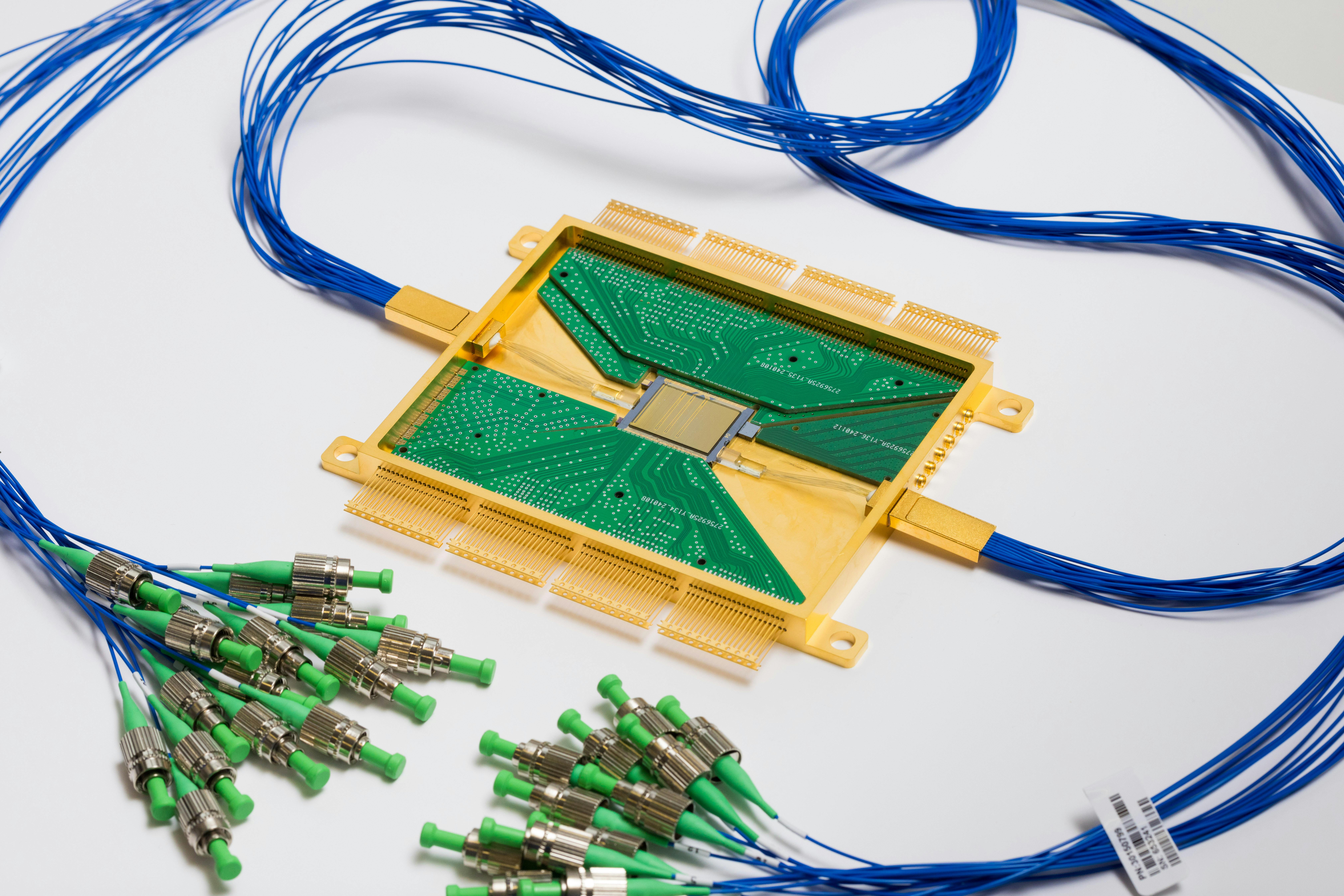 Integrated photonic module for space applications resulted from a collaboration within the Dutch photonics ecosystem.