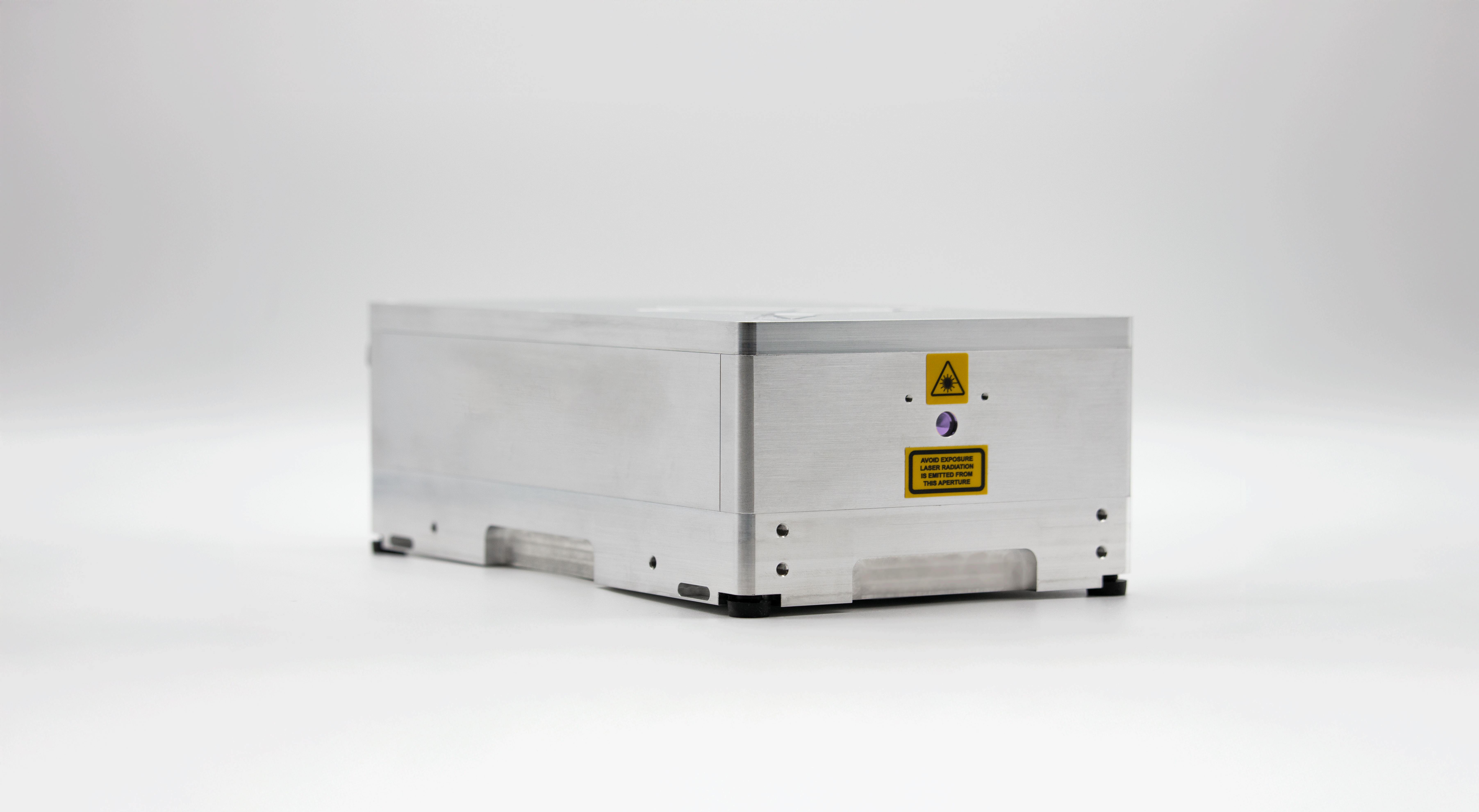 Skylark 320 NX. Courtesy of Skylark Lasers.