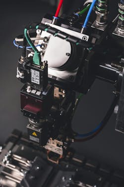 FIGURE 4. Robust AO’s Zwobbel installed on a laser head for welding. FIGURE 4. Robust AO’s Zwobbel installed on a laser head for welding.