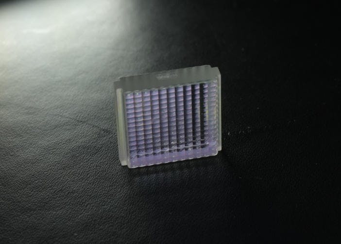 Circular-Micro-lens-Array-with-Square-Grid