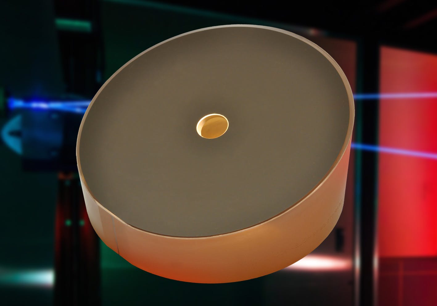 Off-axis parabolic mirrors for high-power laser applications