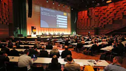 The second day of AKL’26 began with the Gerd Herziger session. Leading representatives from industry and academia gathered to discuss the future technological direction of high-power and high-energy lasers. The second day of AKL’26 began with the Gerd Herziger session. Leading representatives from industry and academia gathered to discuss the future technological direction of high-power and high-energy lasers.