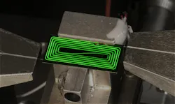 Closeup of EPFL’s on-chip ultrafast laser. Closeup of EPFL’s on-chip ultrafast laser.