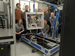 AION members behind this work in the lab where the experiment happened (L to R): Alice Josset, Ludovico Iannizzotto Venezze, Tim Thornton-Sparkes, Leonie Hawkins, Thomas Walker, Katherine Clarke, Dillen Lee, Richard Hobson, and Charles Baynham.