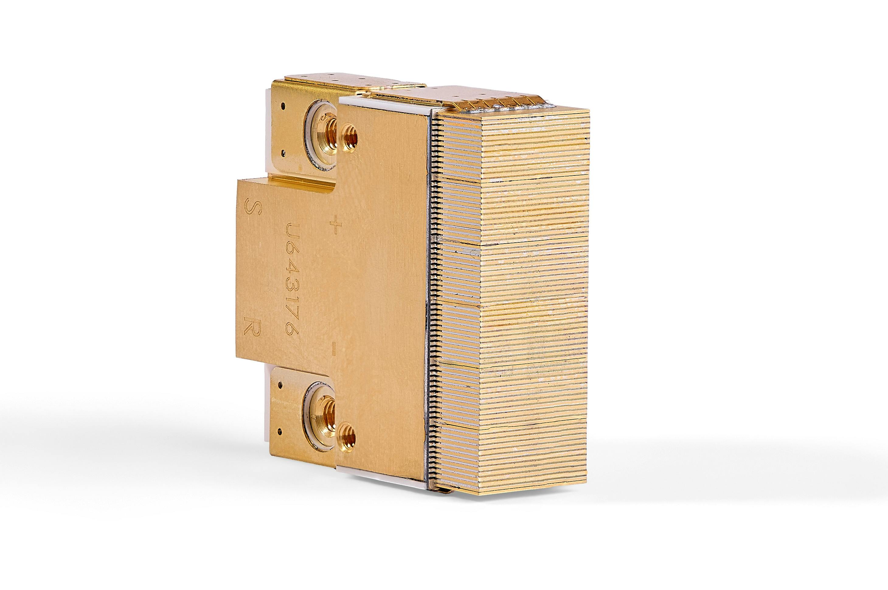 Leonardo&rsquo;s T6 heatsink with 60 &times; 1-kW bars.